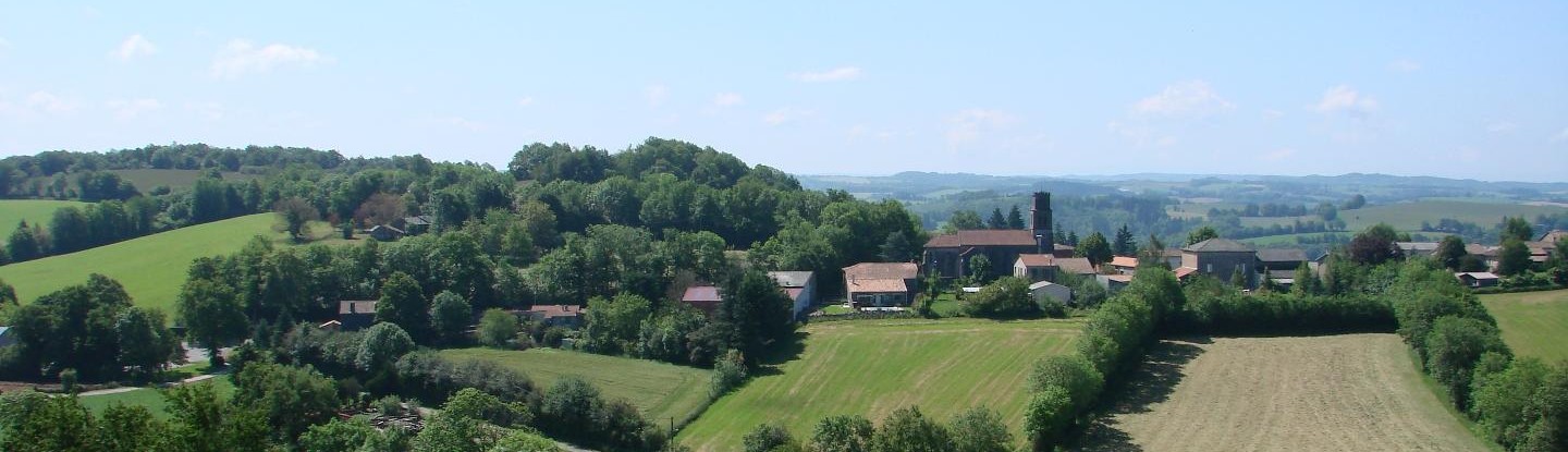 Le village vu du site du Calvaire