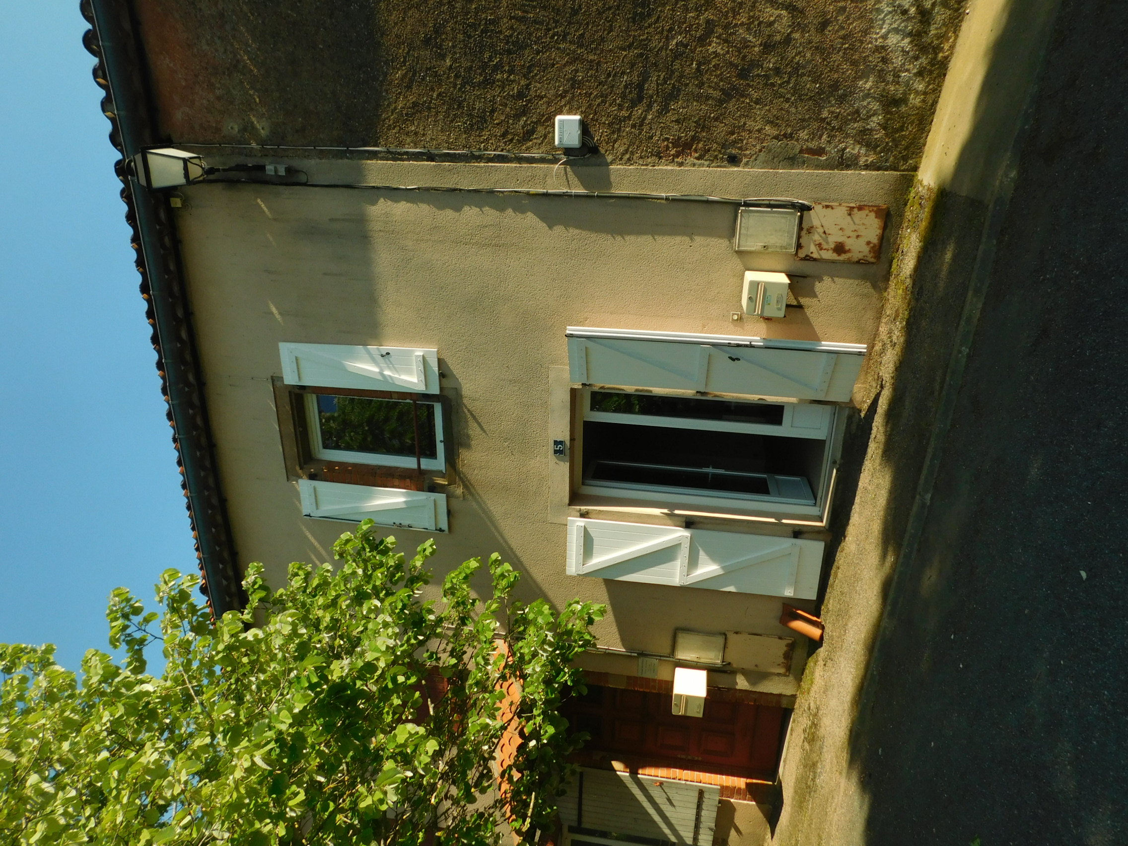 LOGEMENT COMMUNAL A LOUER